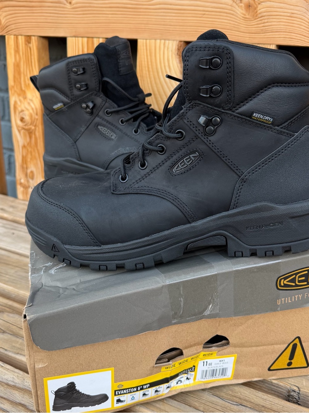 Keen Utility Evanston 6" WP Black Waterproof Work Boots Mens 11EE Brand New
